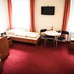 Zaczek Studenckie Hotel 2*